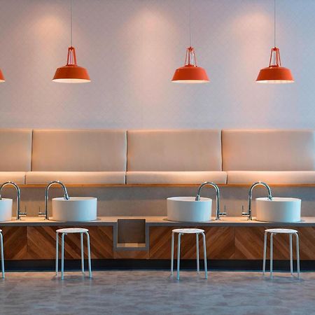 Hotel Courtyard By Marriott Calgary South Zewnętrze zdjęcie