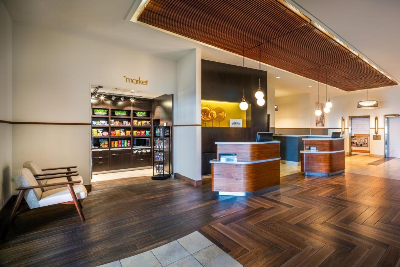 Hotel Courtyard By Marriott Calgary South Zewnętrze zdjęcie