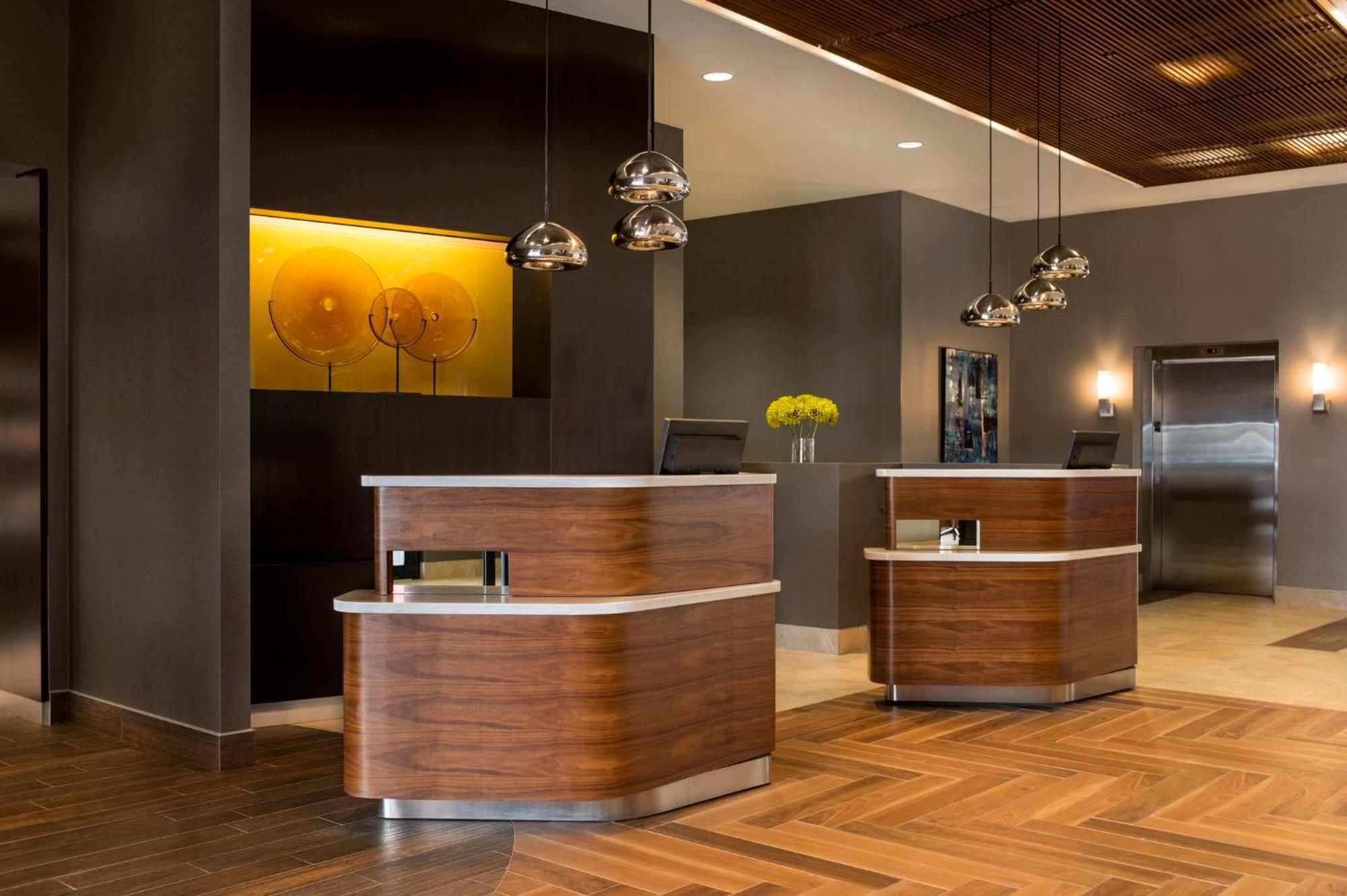 Hotel Courtyard By Marriott Calgary South Zewnętrze zdjęcie
