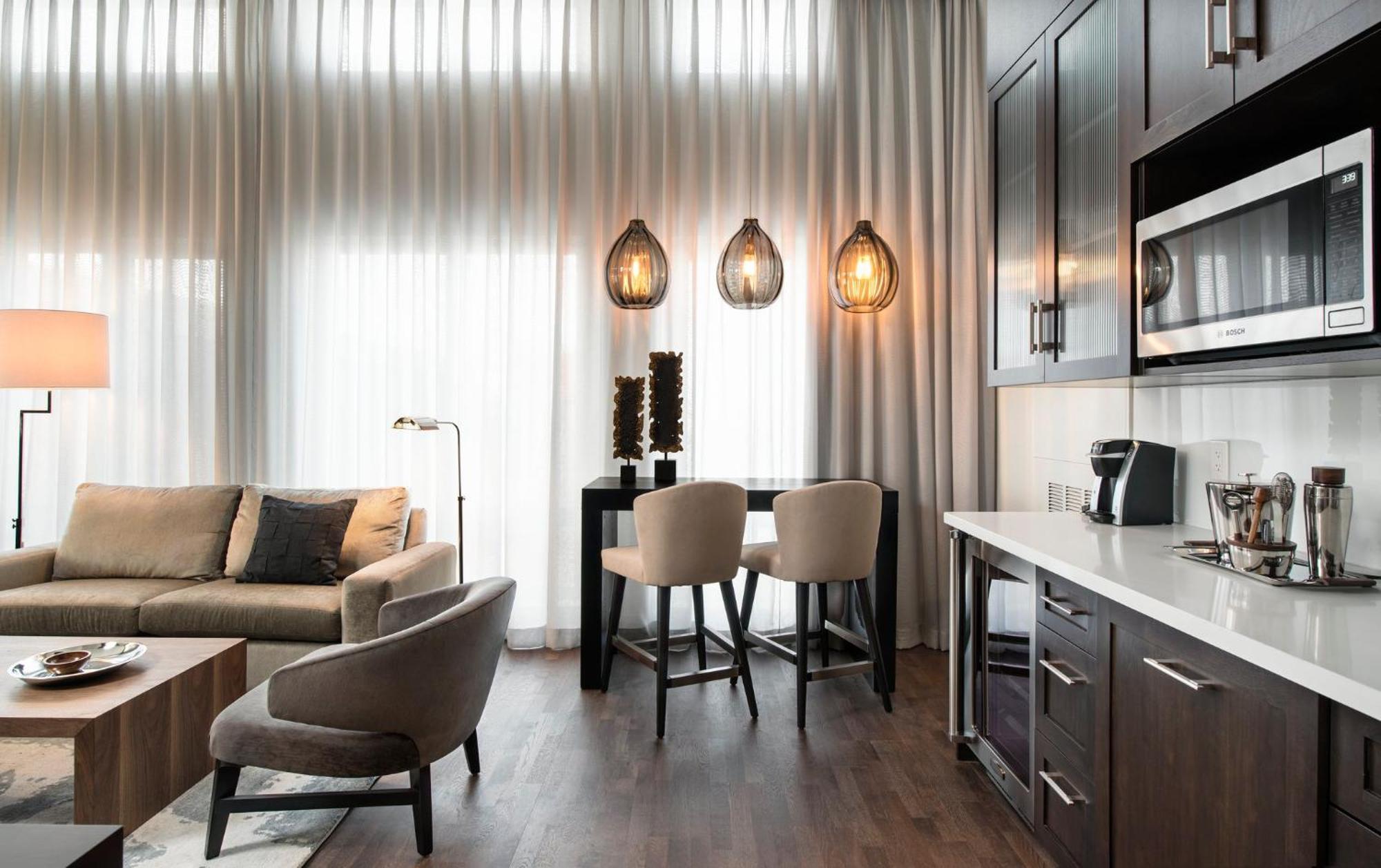 Hotel Courtyard By Marriott Calgary South Zewnętrze zdjęcie